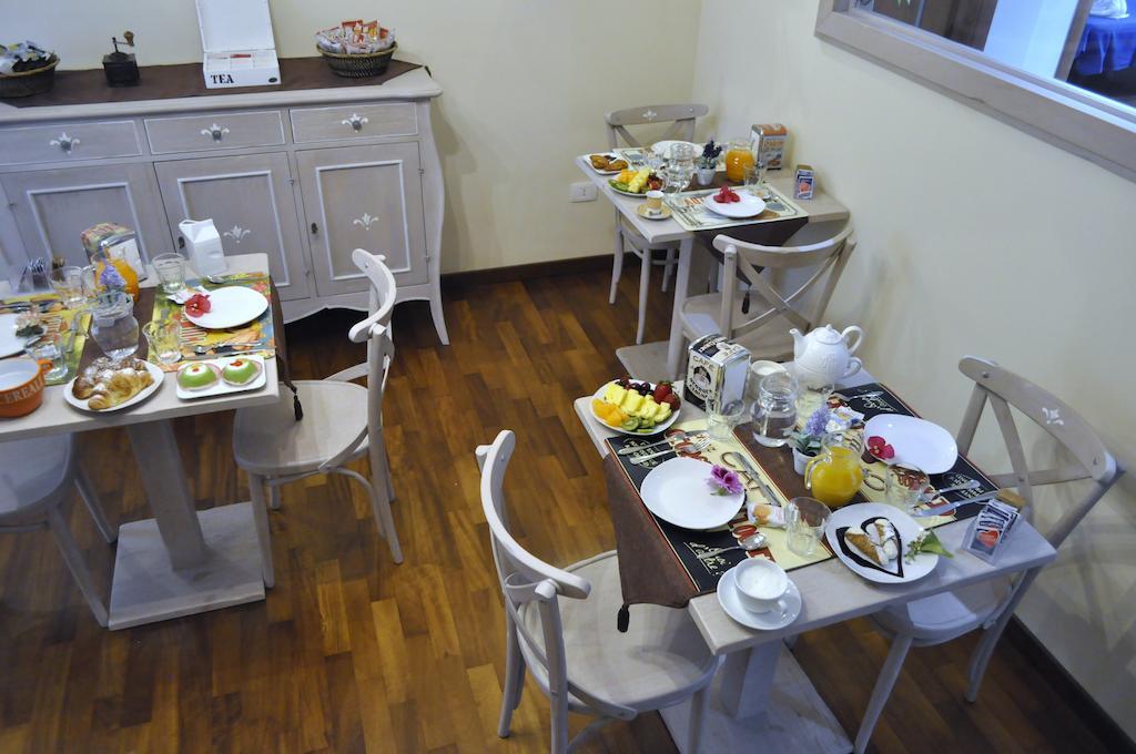 Stupor Mundi Bed And Breakfast Palermo Buitenkant foto